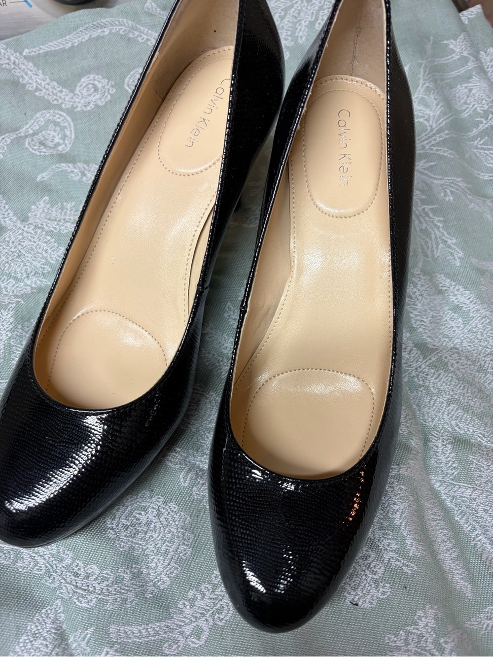 Calvin Klein Black Patent Round-Toe Women's Pumps